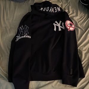 Pro standard New York Yankee hoodie XXL